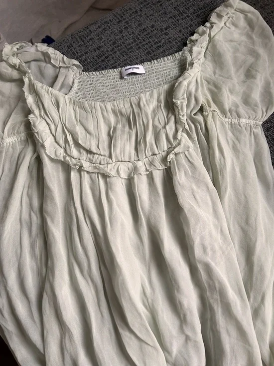 Rumored sage green mini dress - Picture 3 of 4